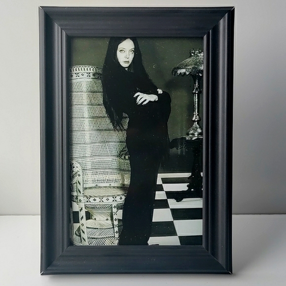 Addams Family Morticia Vintage Original Gothic Punk Rock Goth Emo Antique Oddity - Picture 4 of 9